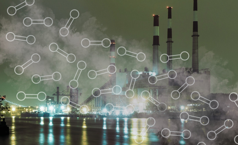 Hydrogen diagram in front of a power plant