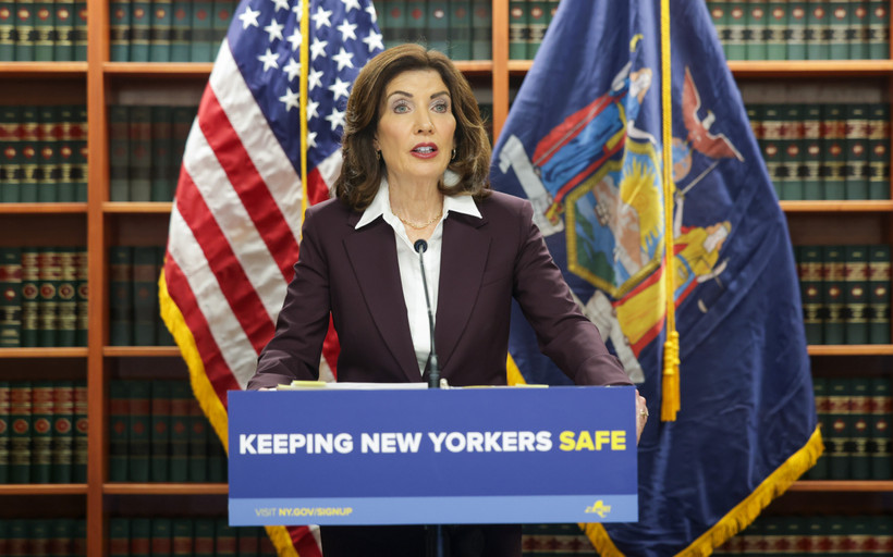 Gove Kathy Hochul at a podium