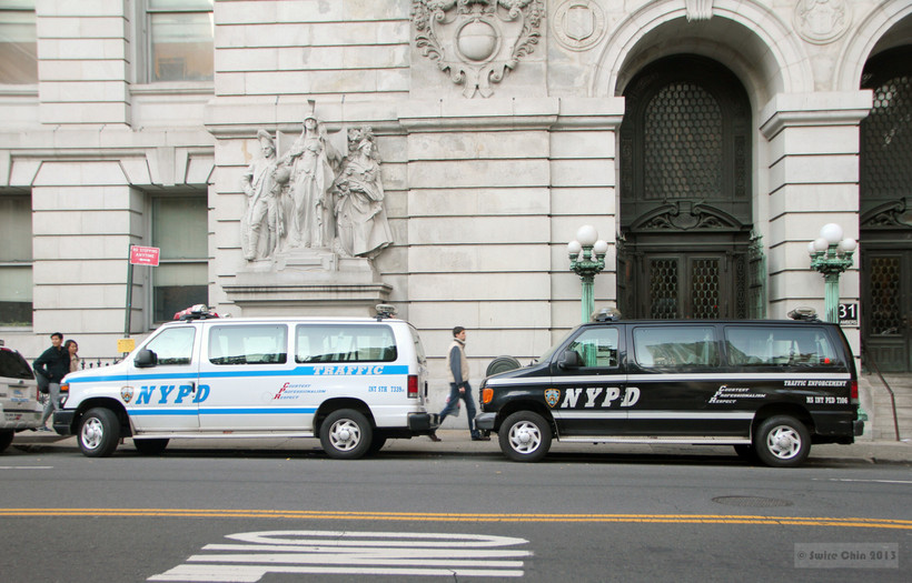NYPD Vans in front of the New York County Surrogate's Court at 31 Chambers Street.