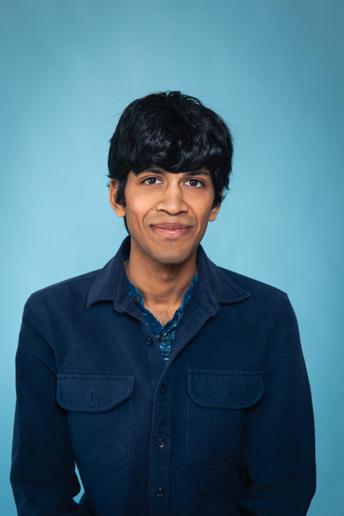A photo of Akash Mehta.